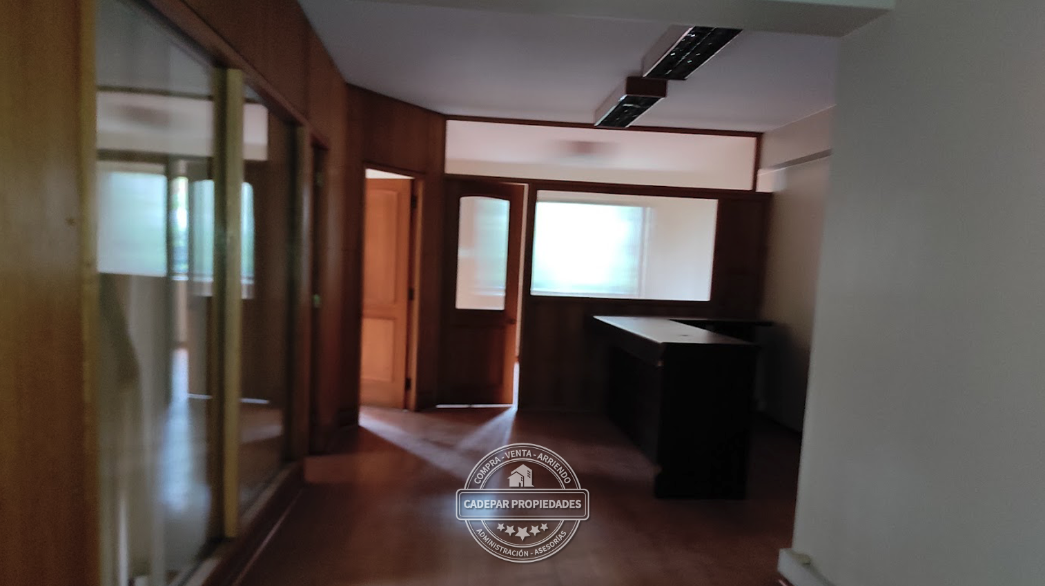 VENDE OFICINA 204 EN PROVIDENCIA