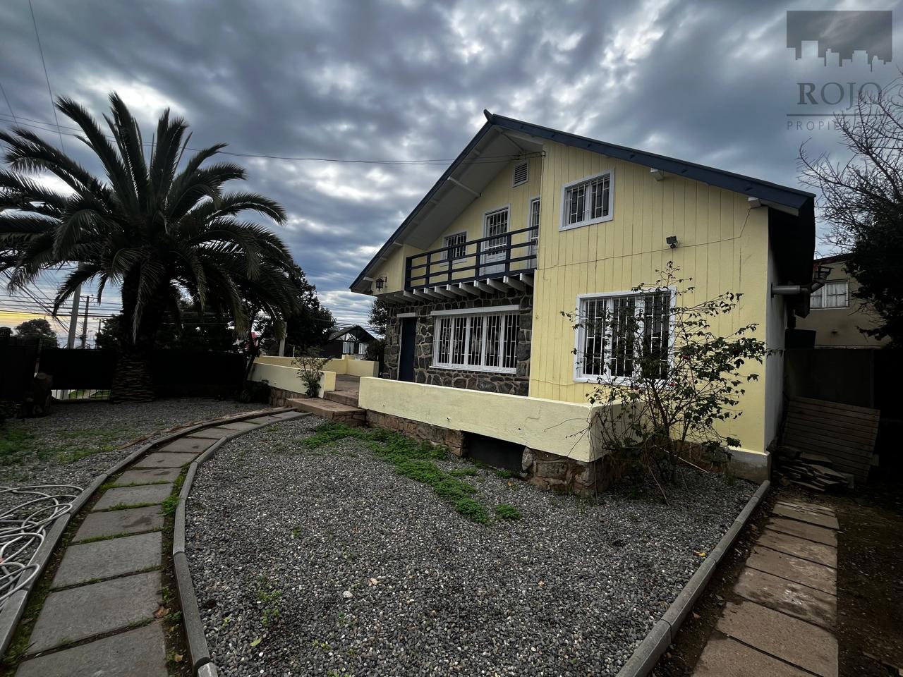 Concón, Los Romeros, CASA 6 dormitorios, jardí­n, estacionamiento