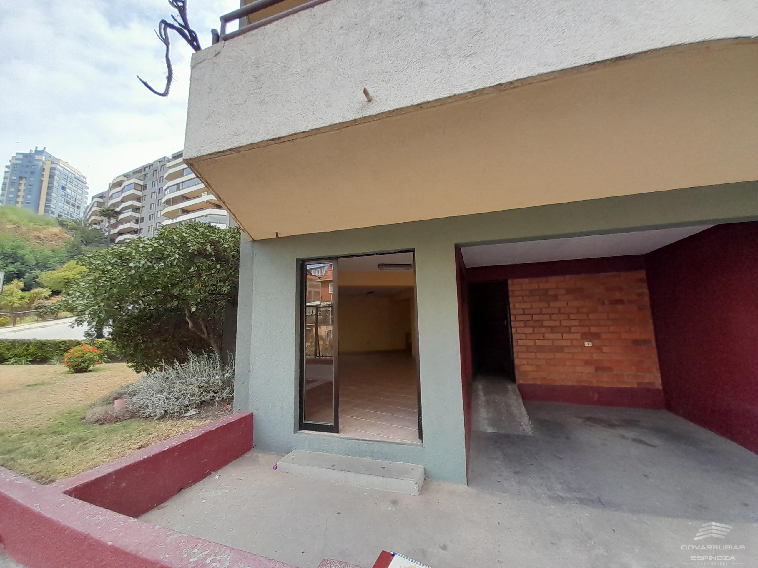 ARRIENDO OFICINA EN RECREO CALLE AMUNATEGUI